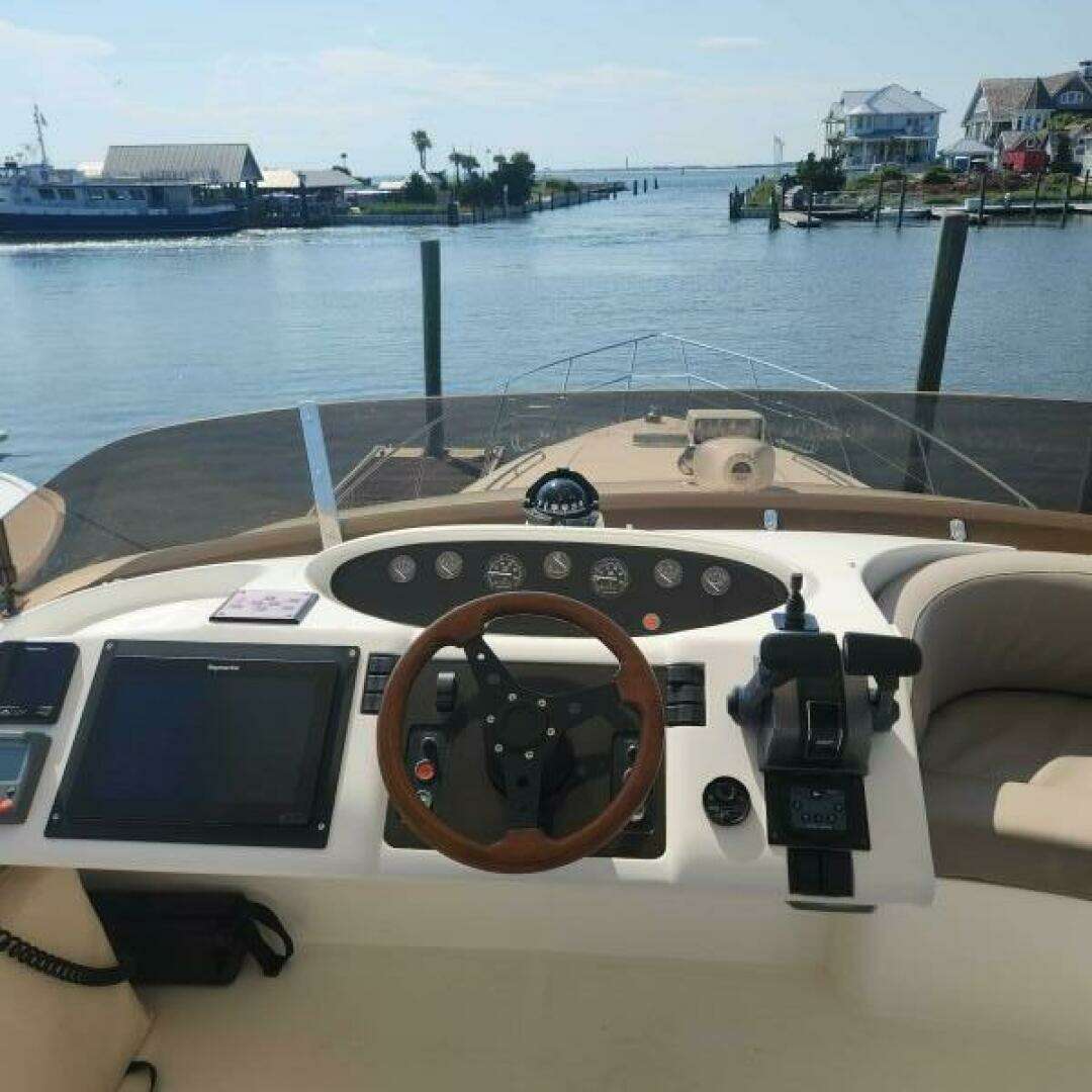 1998 Viking Princess Sport Cruiser - Image 11