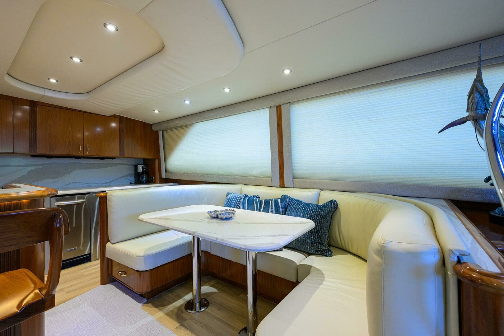 2004 Sea Force IX 82 Enclosed Bridge - Image 28
