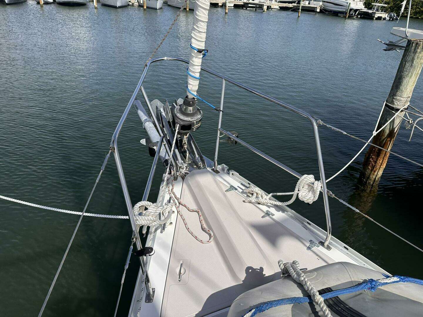 2013 Catalina 445 - Image 7