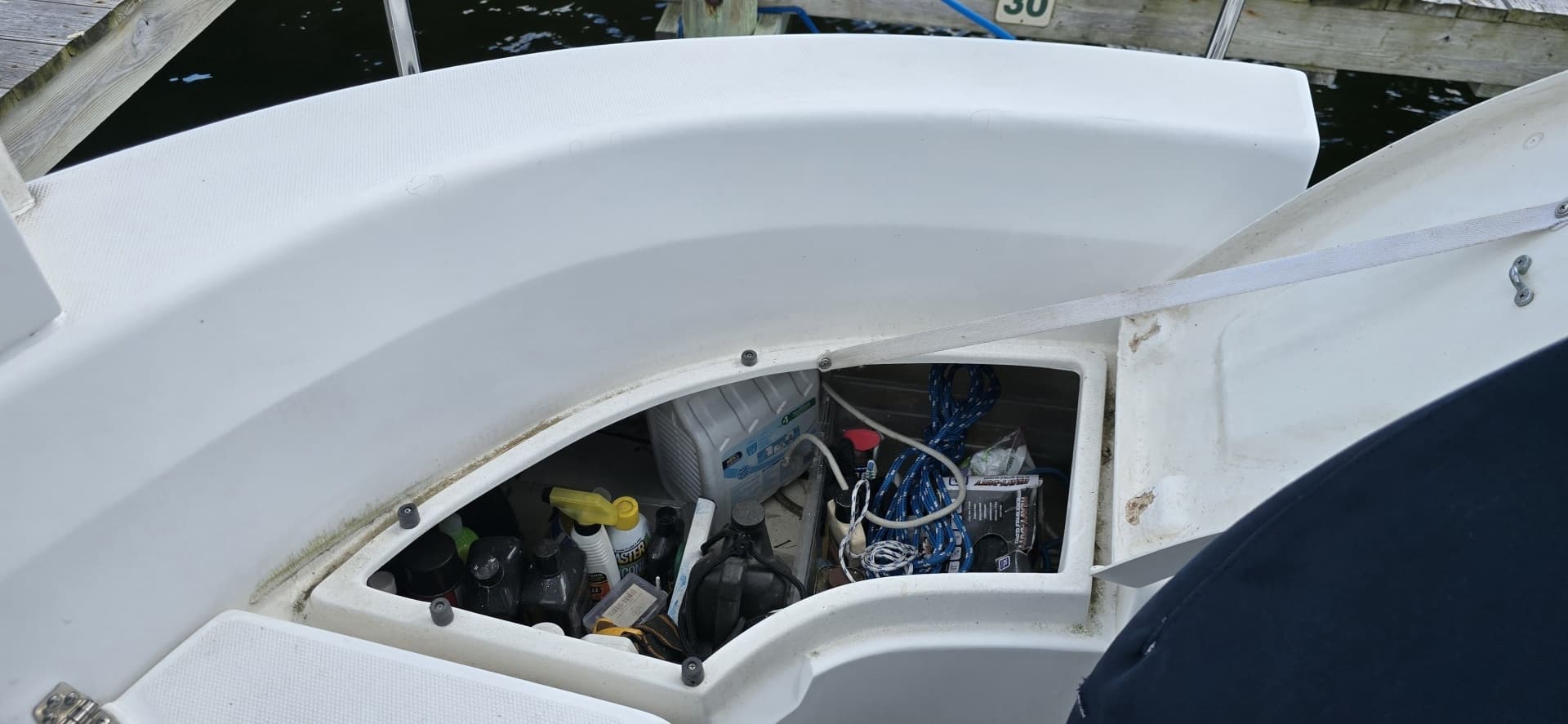 1998 Hunter 410 - Image 11