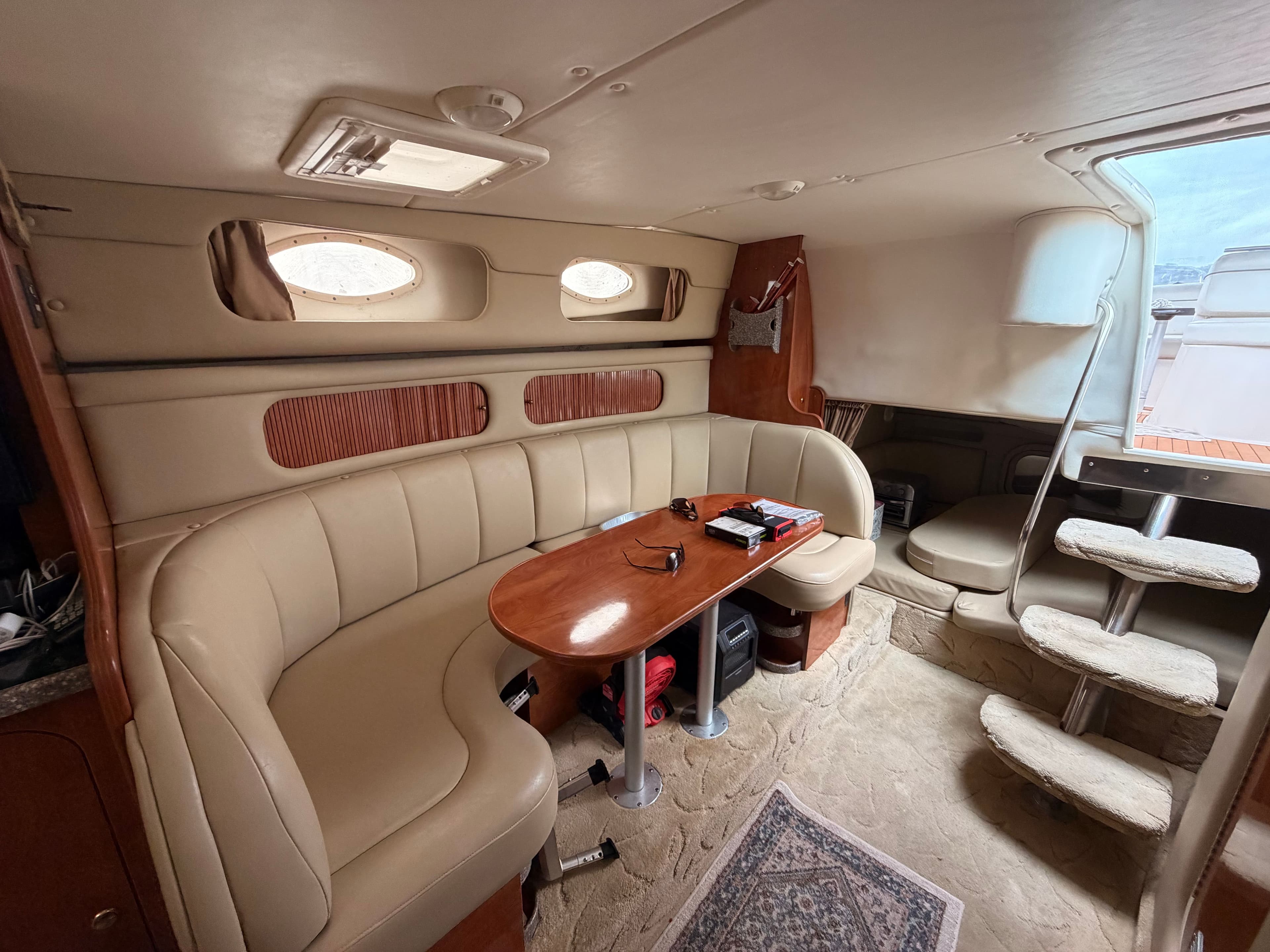 2004 Rinker Fiesta Vee 342 - 10