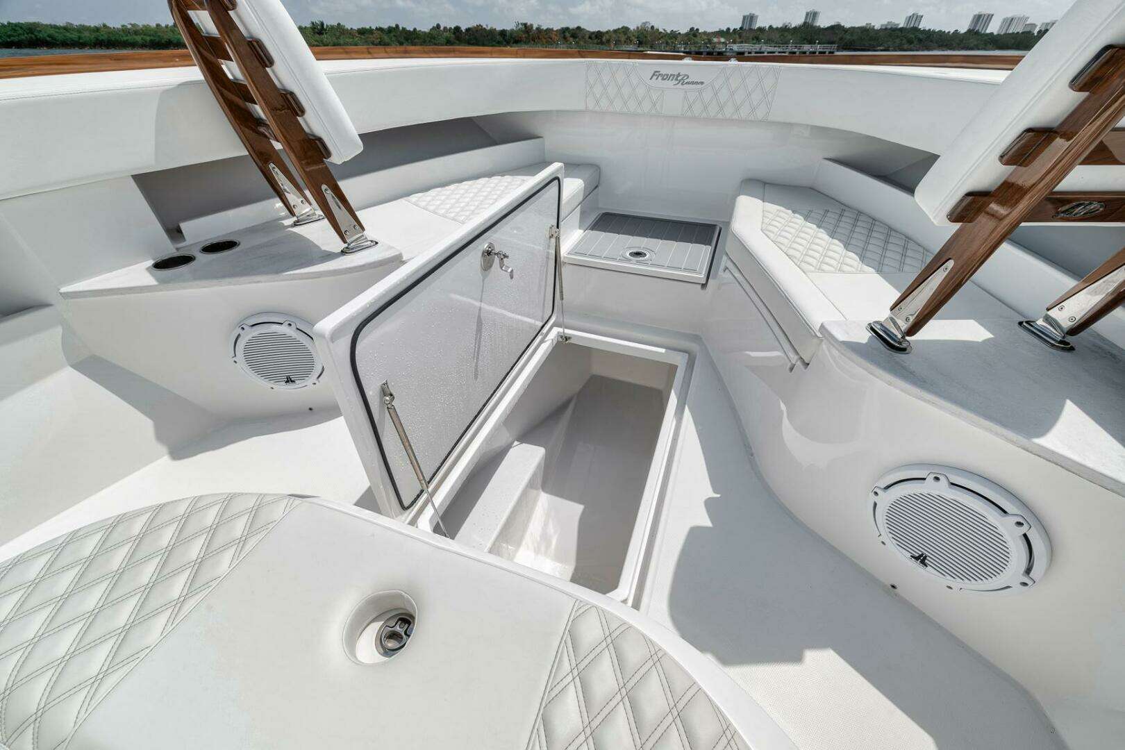 2024 Front Runner 47 CC - Image 22