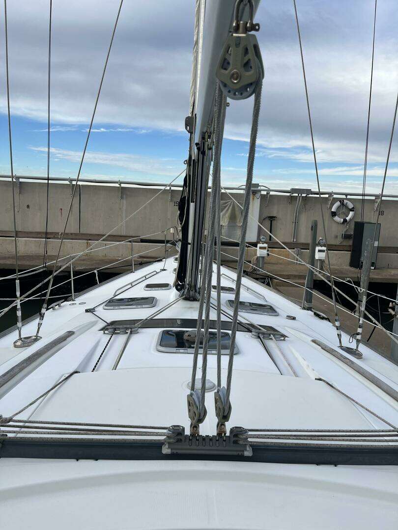 2007 Beneteau 49 - Image 14