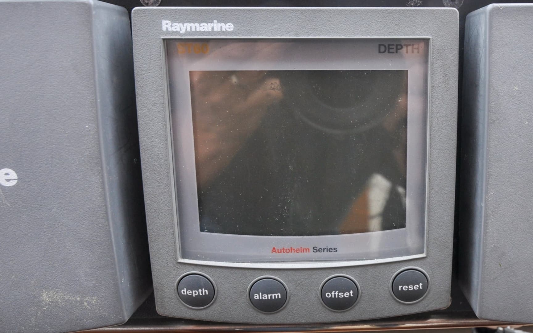 2004 Sabre 426 - Image 10