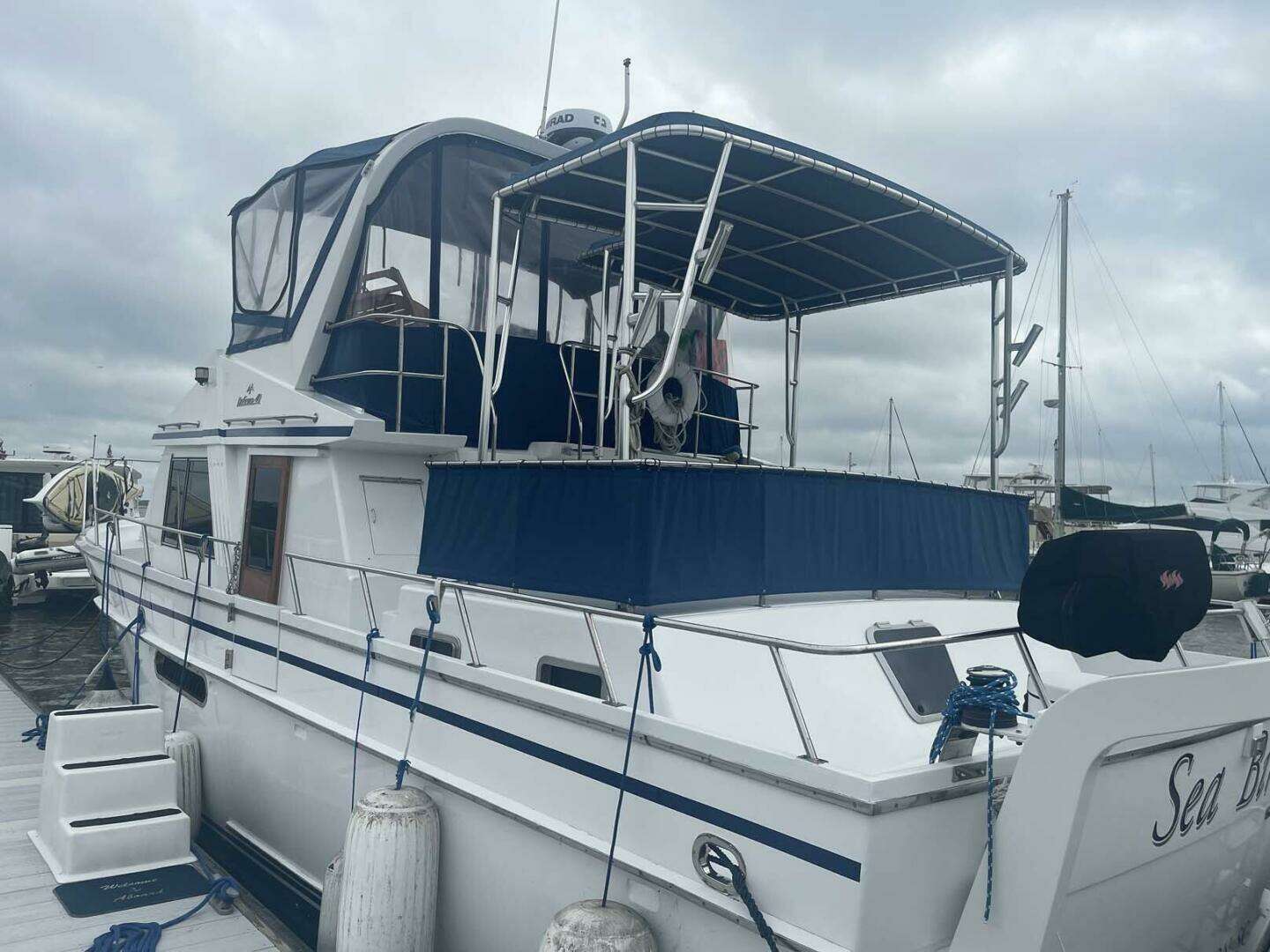 1985 DeFever 40 Offshore Cruiser - Image 4