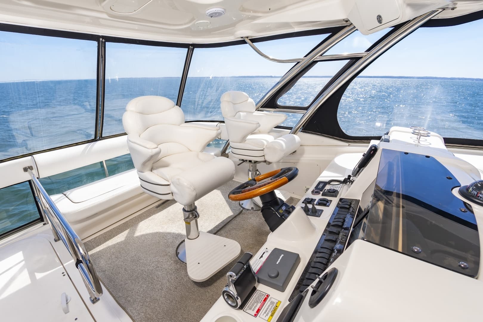 2007 Sea Ray 58 Sedan Bridge - Image 18