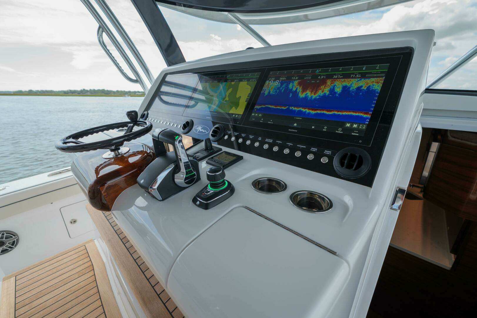 2024 Valhalla Boatworks V-55 - Image 19