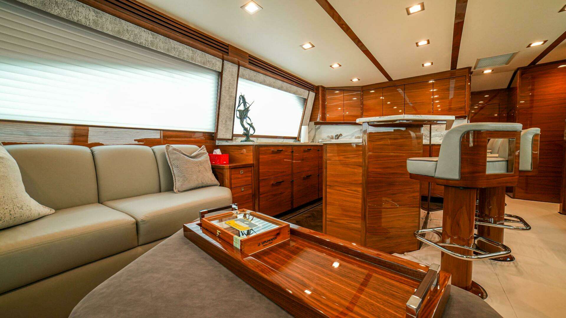 2023 Viking 72 Convertible - Image 31