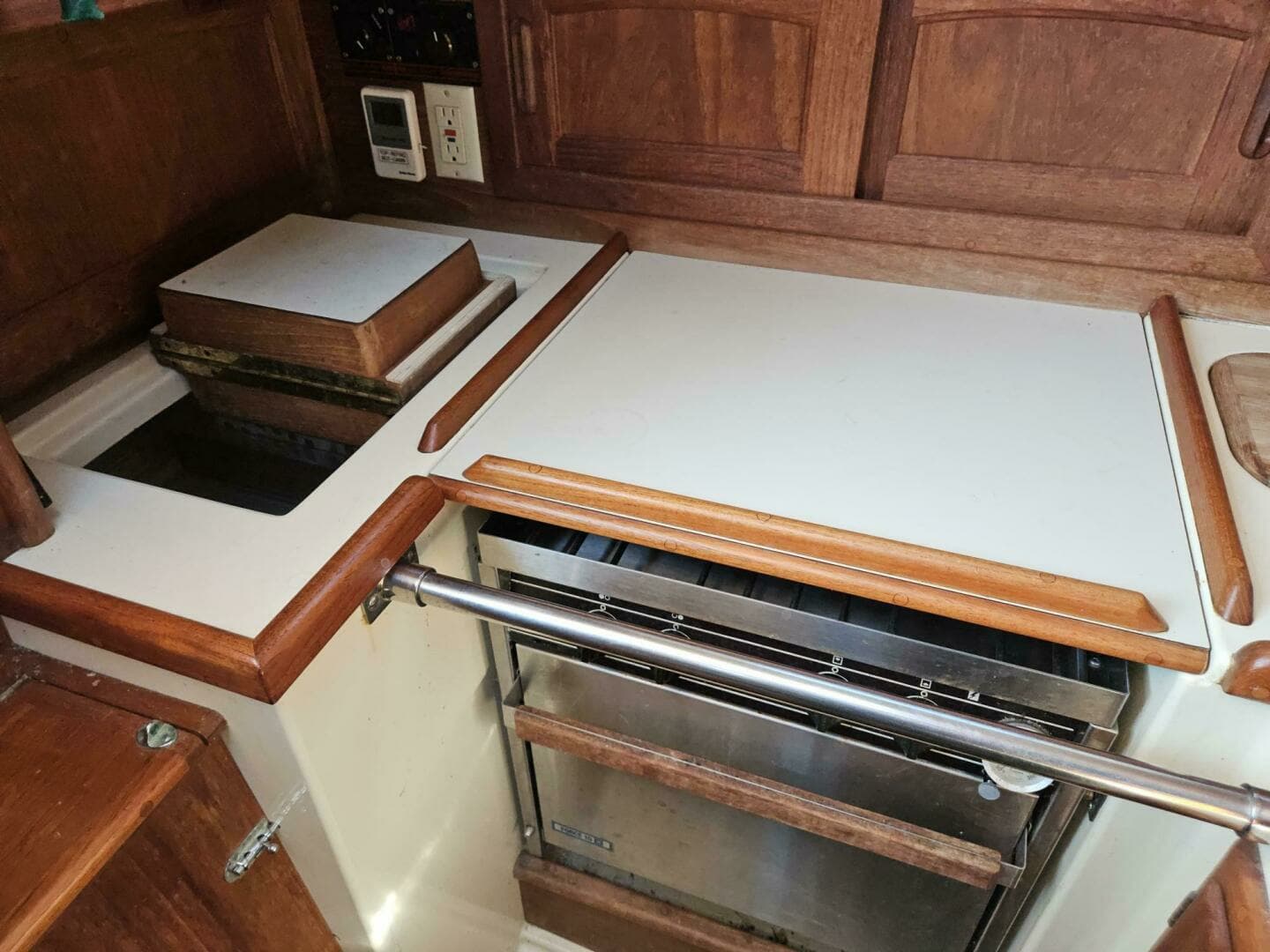 1994 Pacific Seacraft — - Image 42