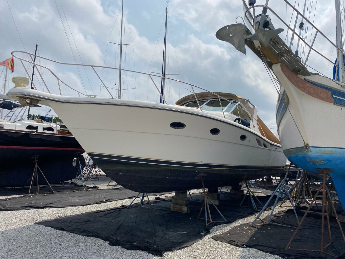 1999 Tiara Yachts 3500 Open - Image 3