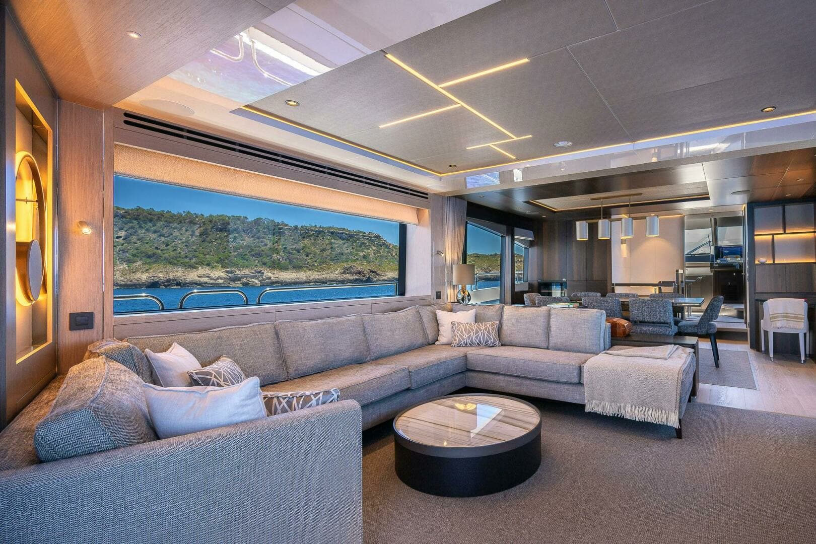 2022 Sunseeker — - Image 25