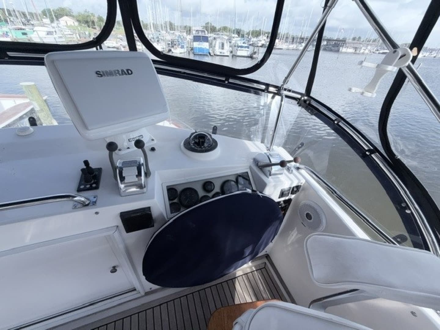 2003 Grand Banks Flybridge Motor Yacht - Image 14