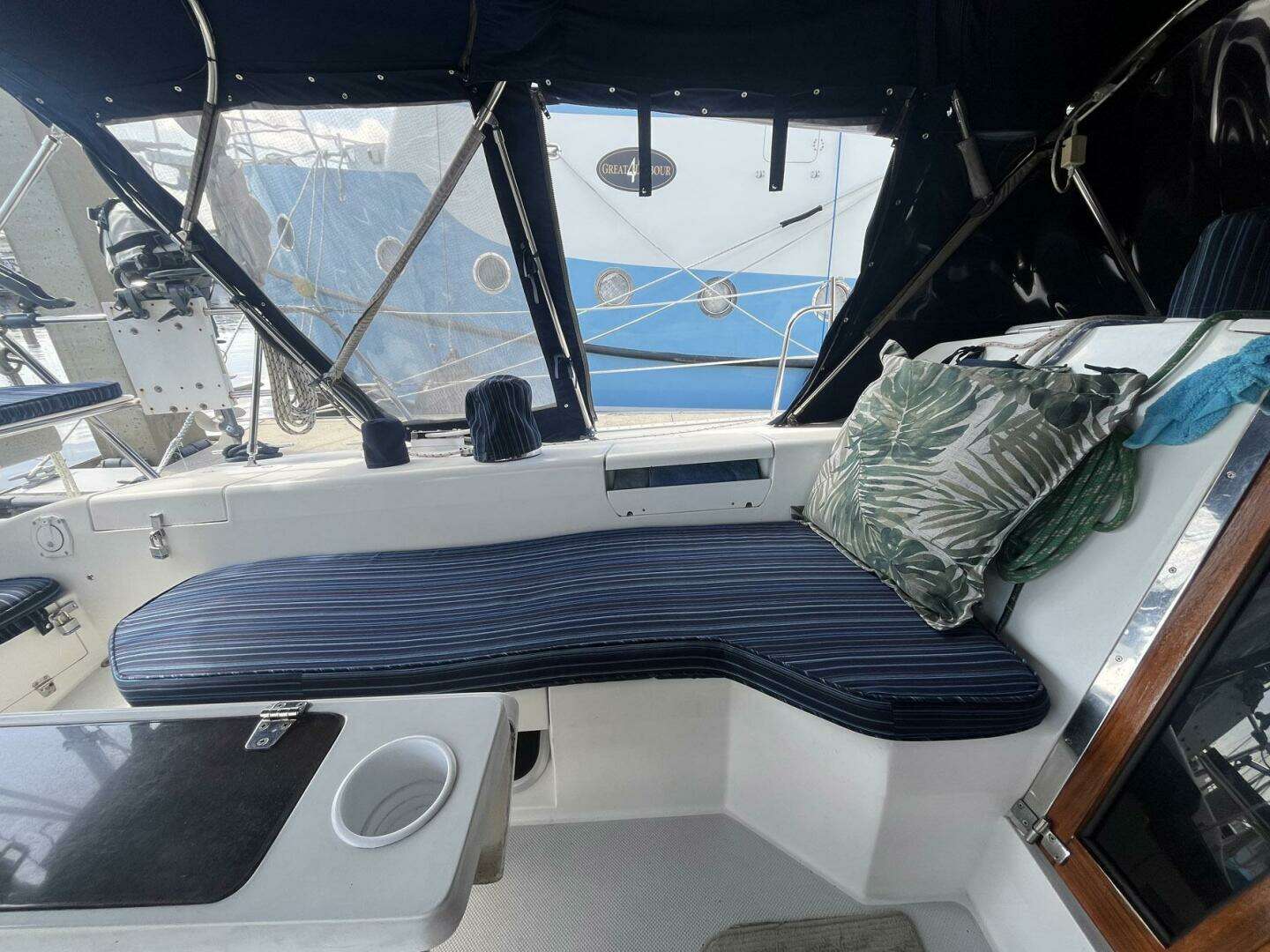 1999 Catalina 42 MK II - Image 11
