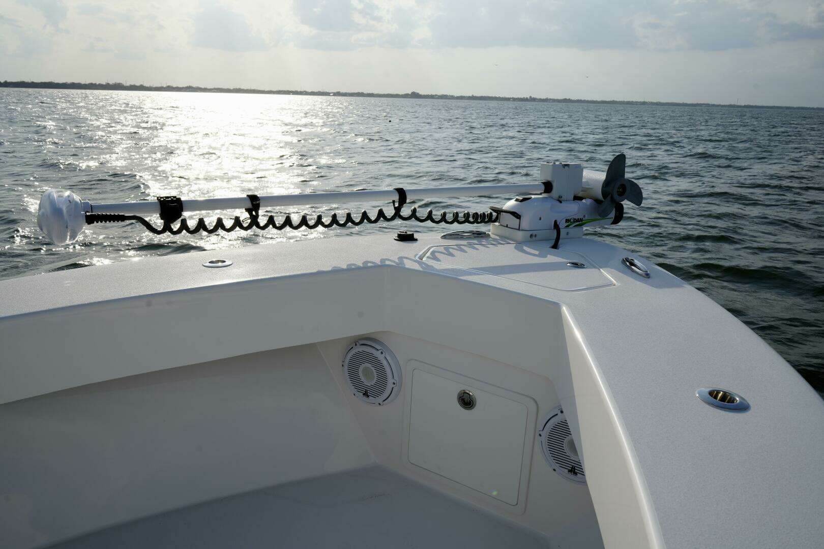 2024 Reef Runner Center Console - Image 17