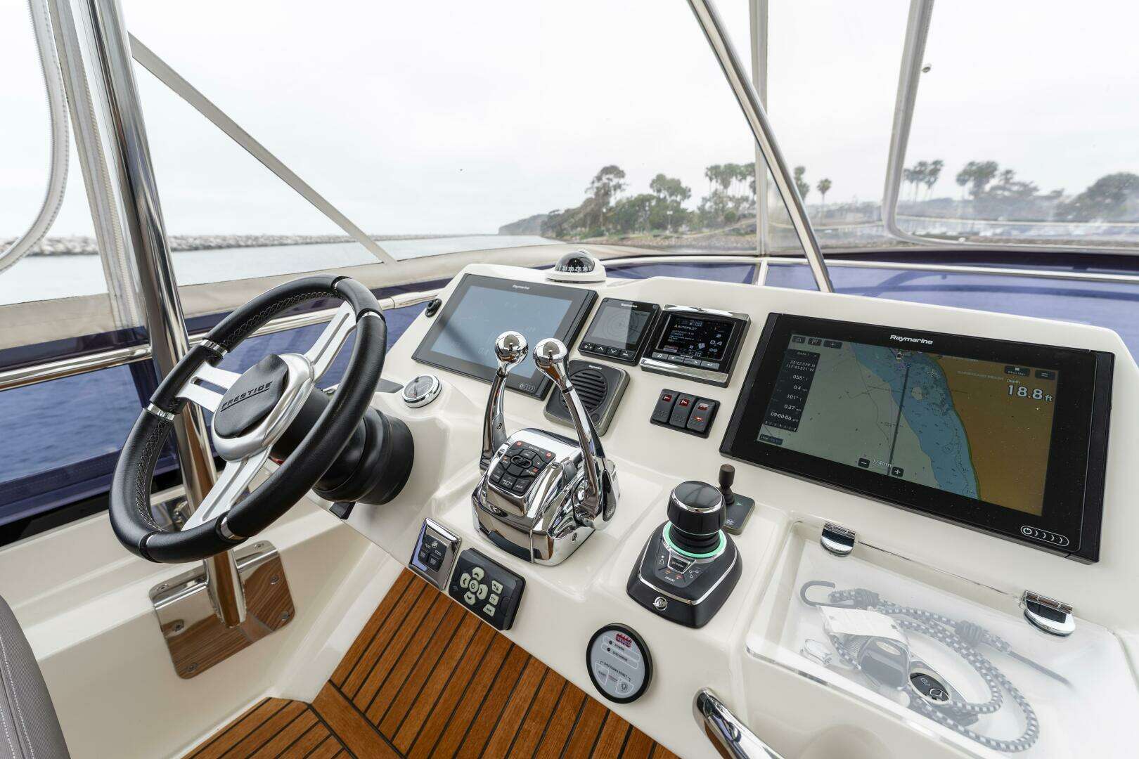 2018 Prestige 560 - Image 57