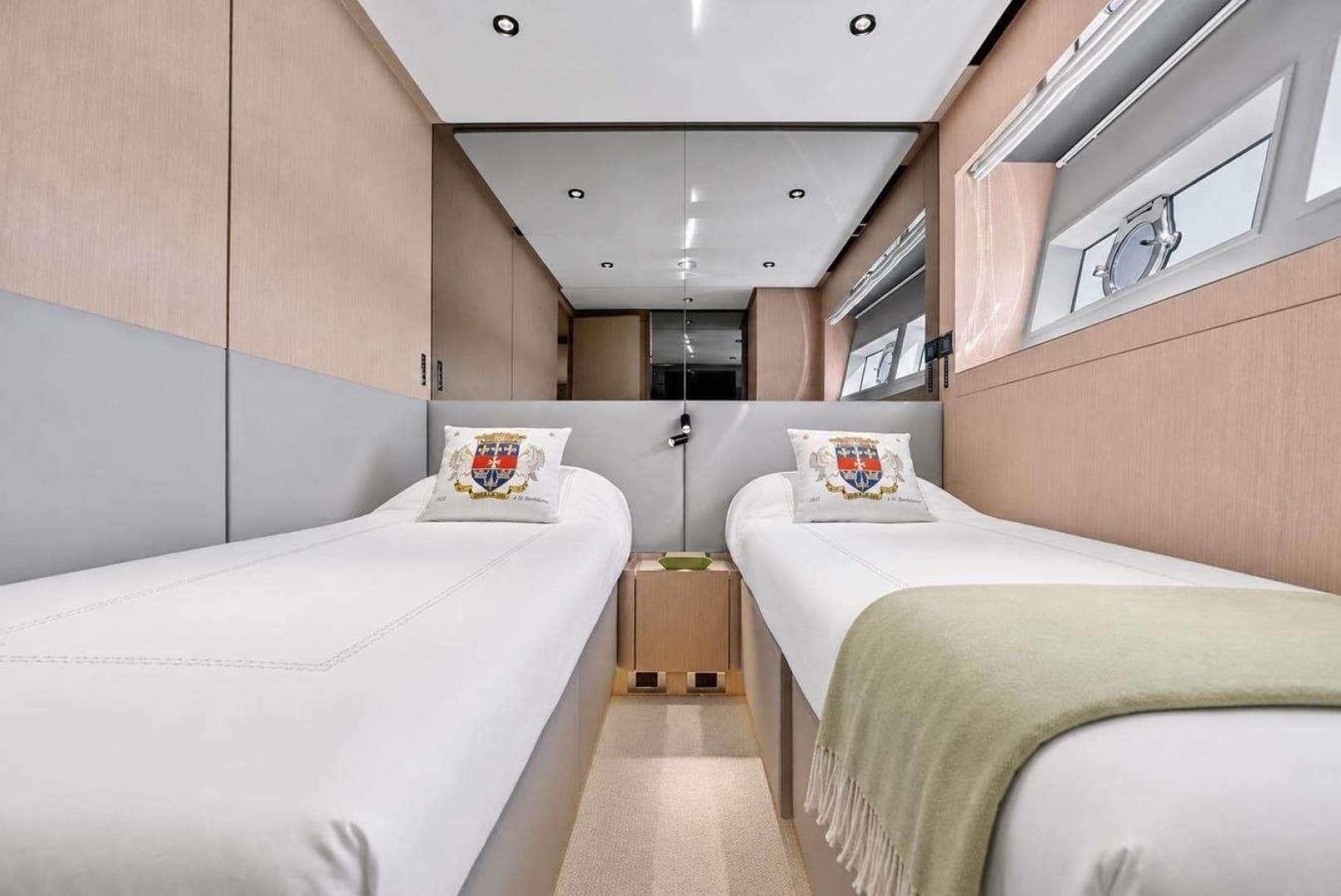 2022 Ferretti Yachts 780 - Image 57
