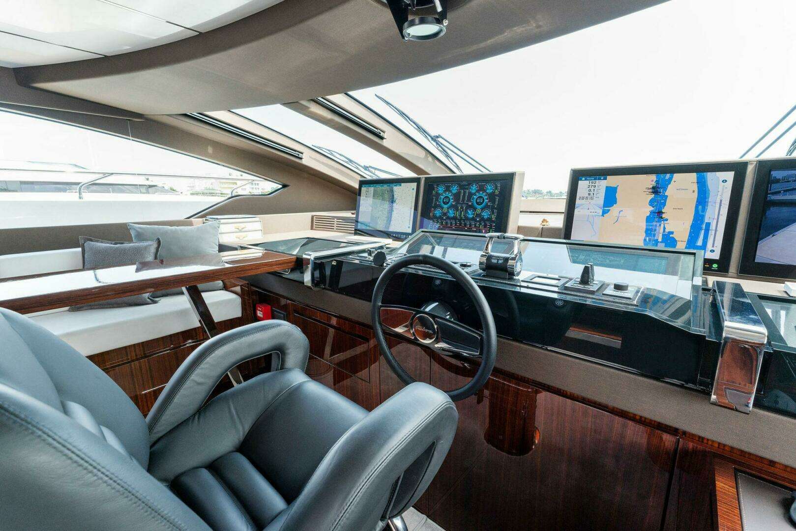 2023 Riva Dolcevita - Image 41