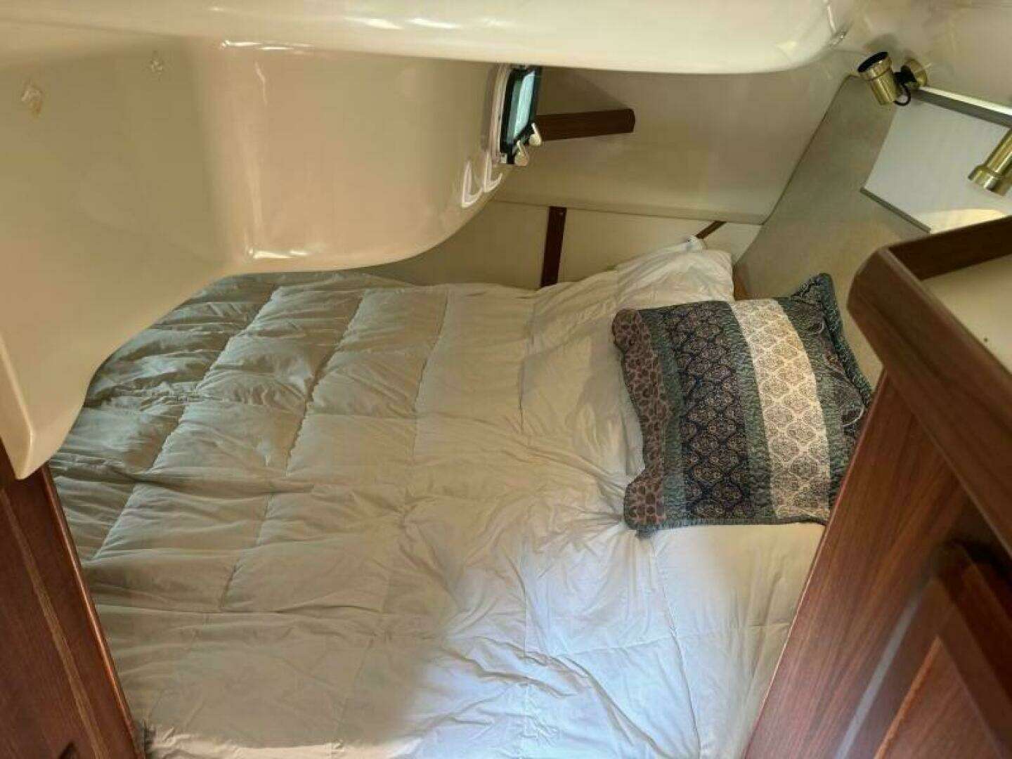 1995 Hunter 336 - Image 30