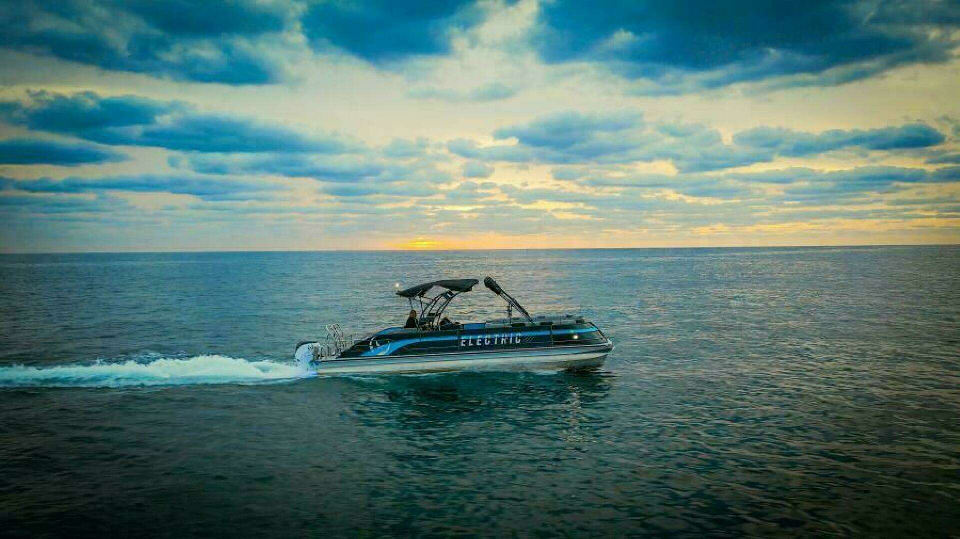 2025 Vision V30 - Image 7