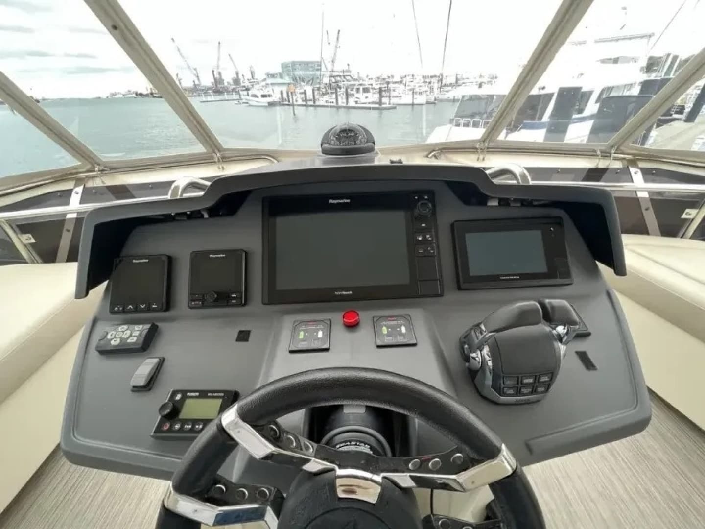 2018 Aquila 44 YACHT - Image 12