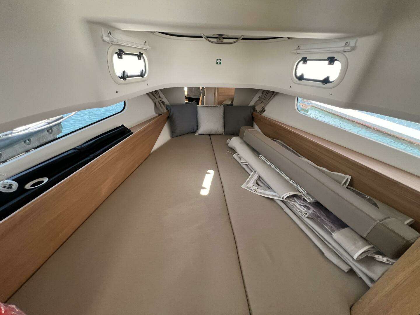 2024 Nimbus T11 - Image 19