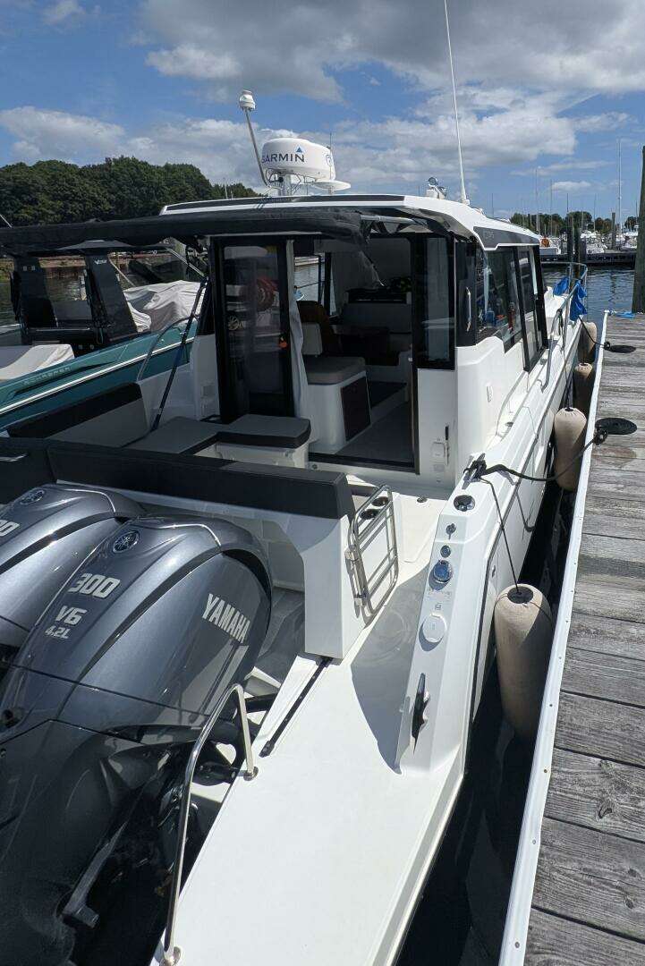 2023 Jeanneau NC 1095 Weekender - Image 28
