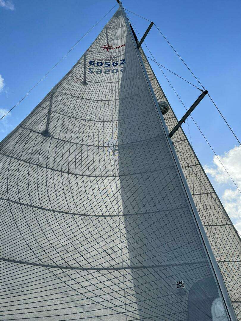 2012 Jeanneau 509 - Image 10