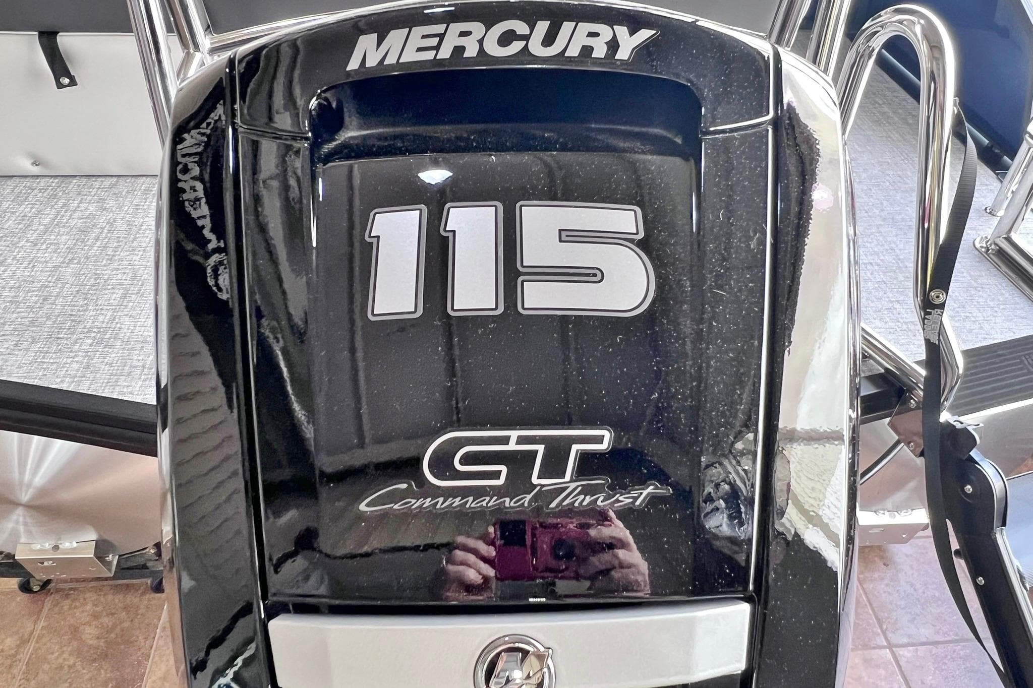 Mercury 115 Command Thrust engine on 2026 Harris Cruiser 210 SLDH boat.