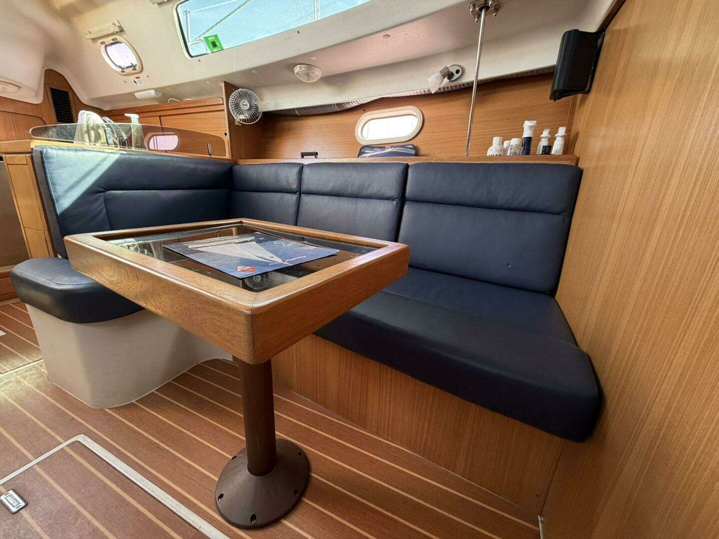 2010 Catalina 309 - Image 45