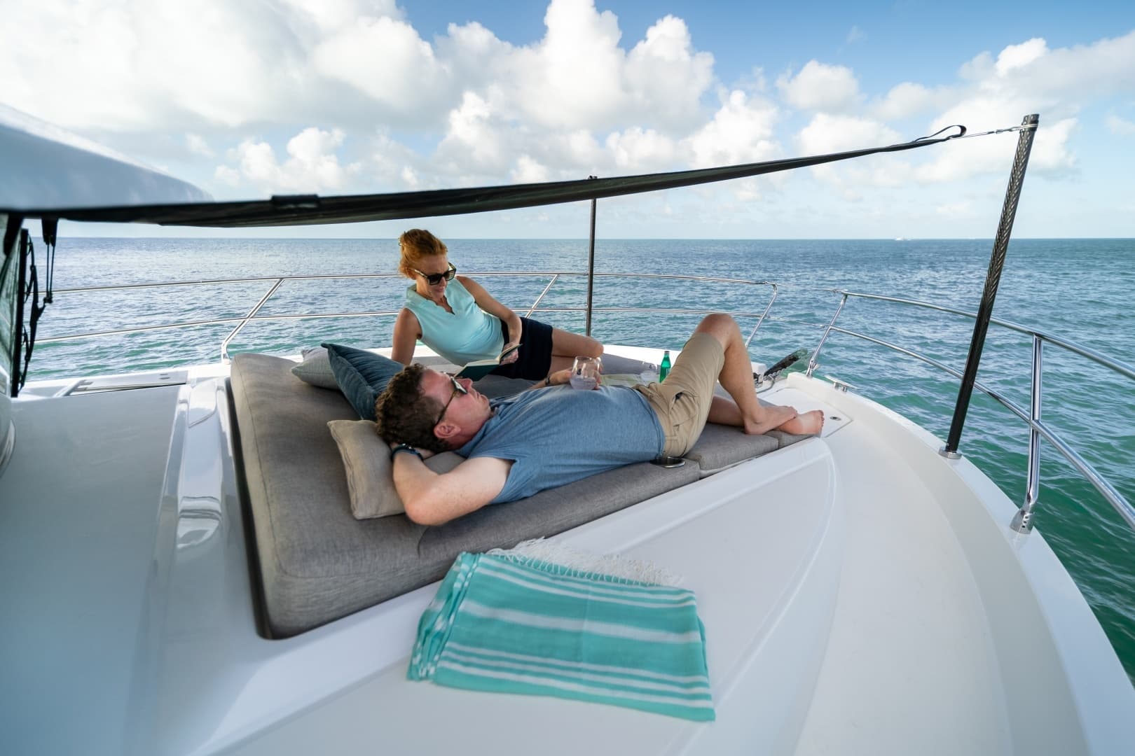 2027 Beneteau Swift Trawler 37 - Image 16