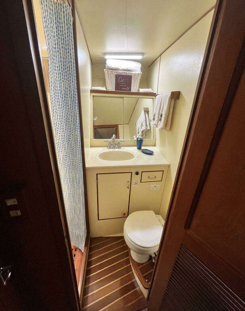 1987 Symbol 44 Sun Deck MK II - Image 80