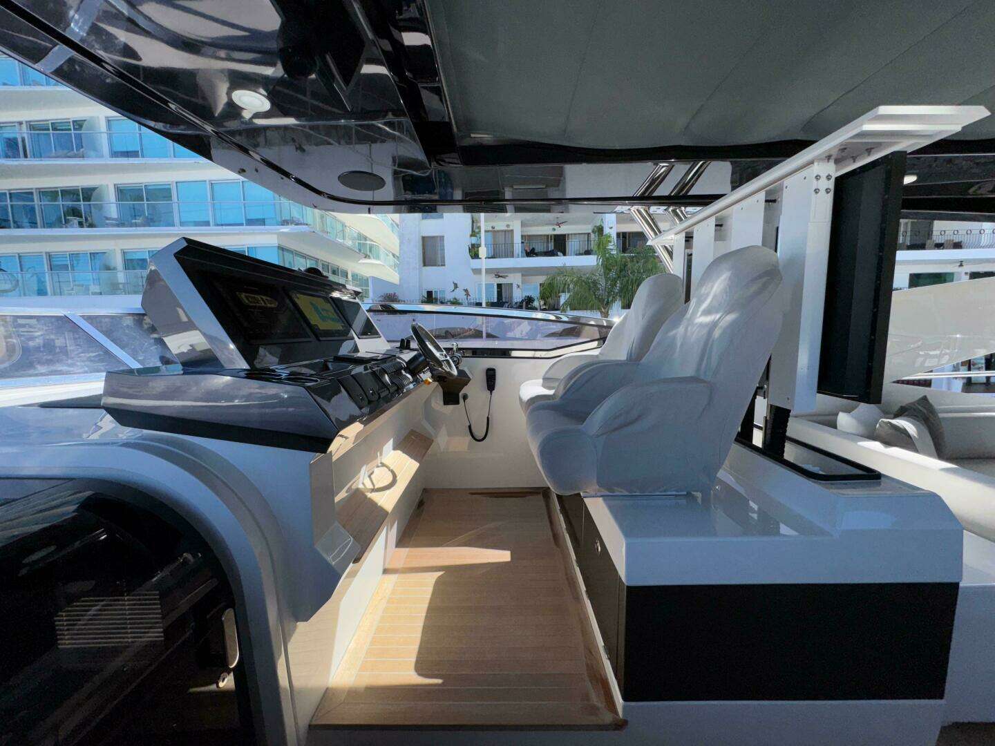 2023 Pearl 95 - Image 18