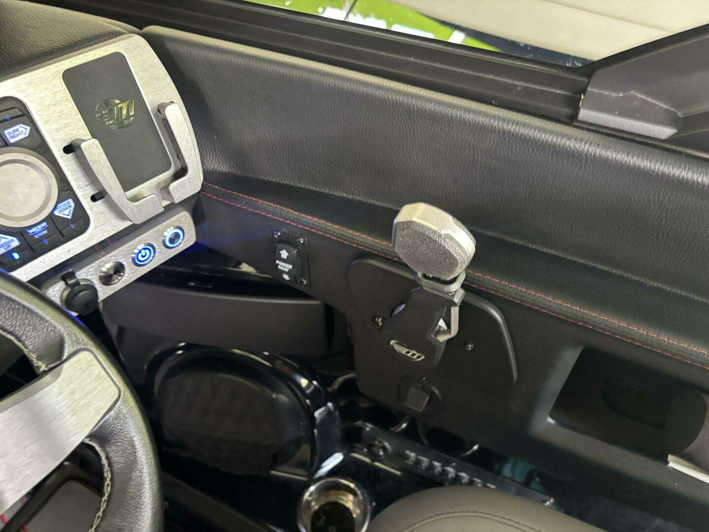 2022 Malibu 23 LSV - Image 65