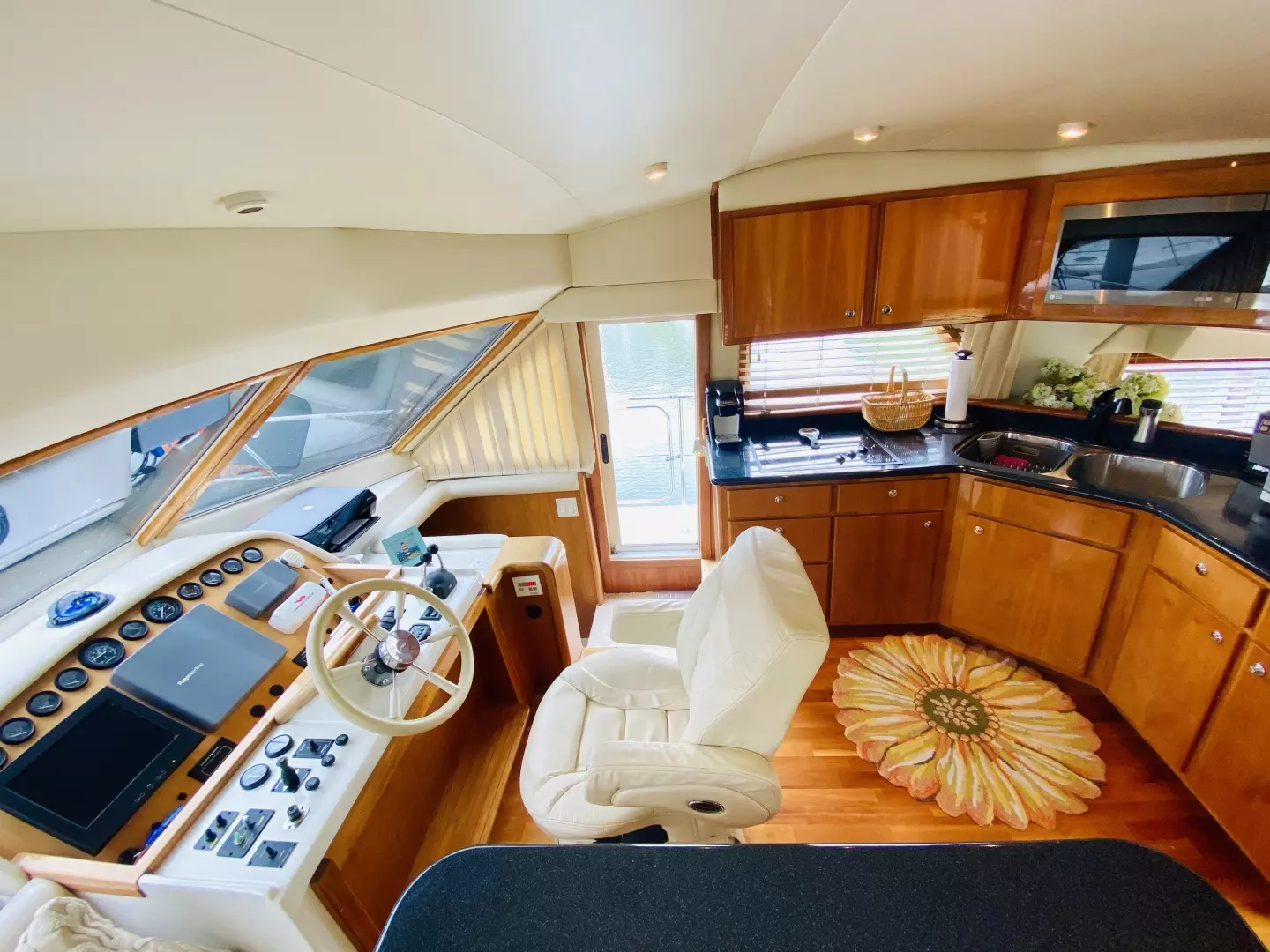 2003 Navigator 5700 Rival - Image 45