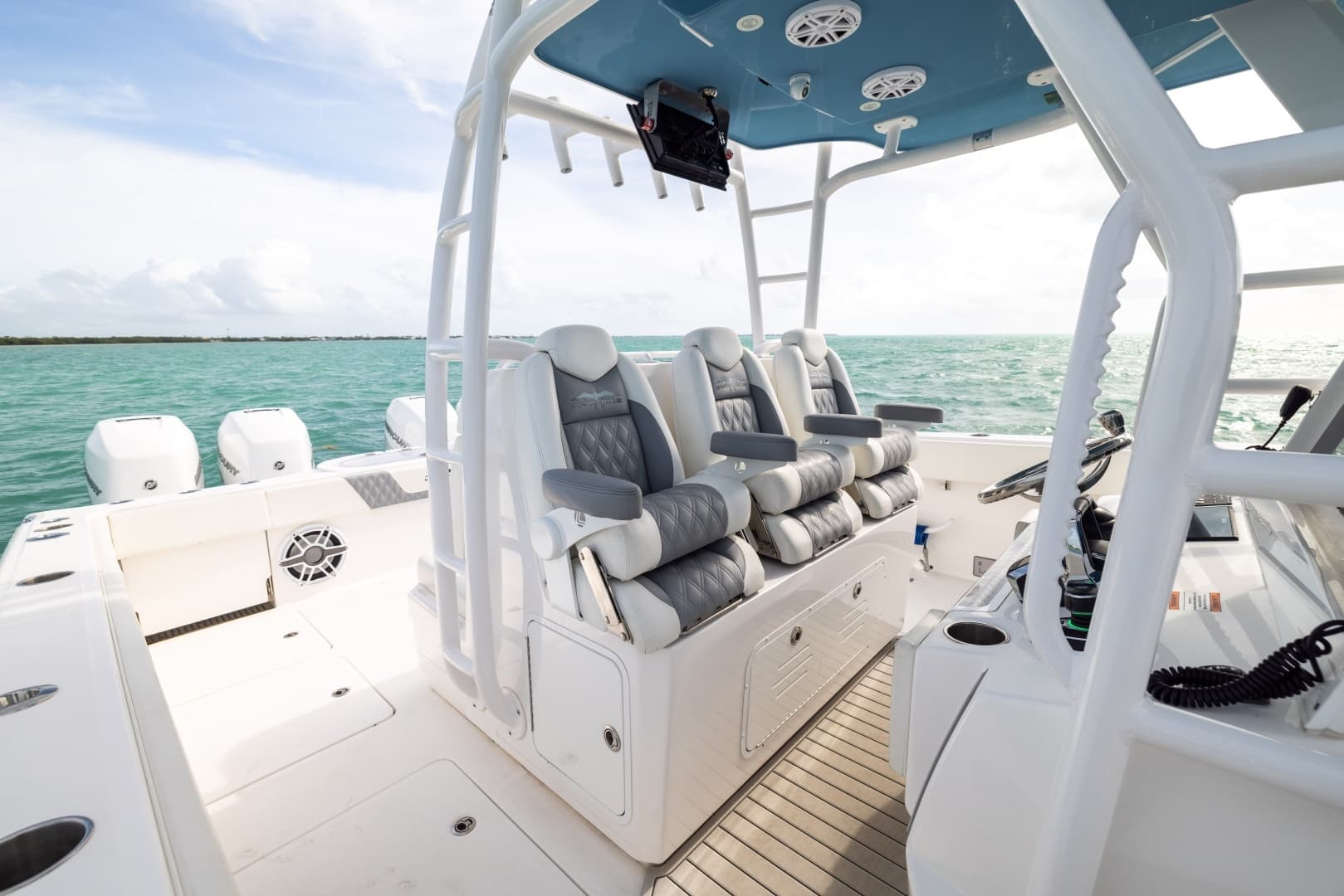 2023 Invincible 37 Catamaran - Image 20