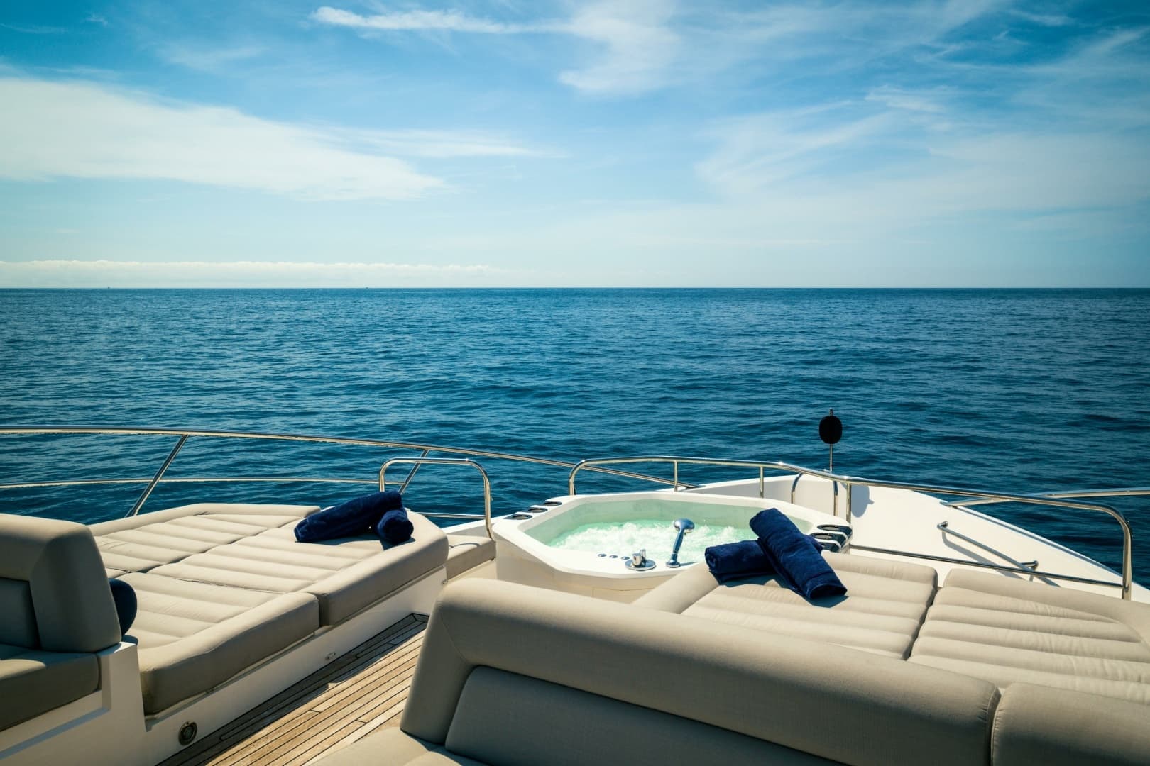 2018 Sunseeker Sunseeker 116 Yacht - Image 12