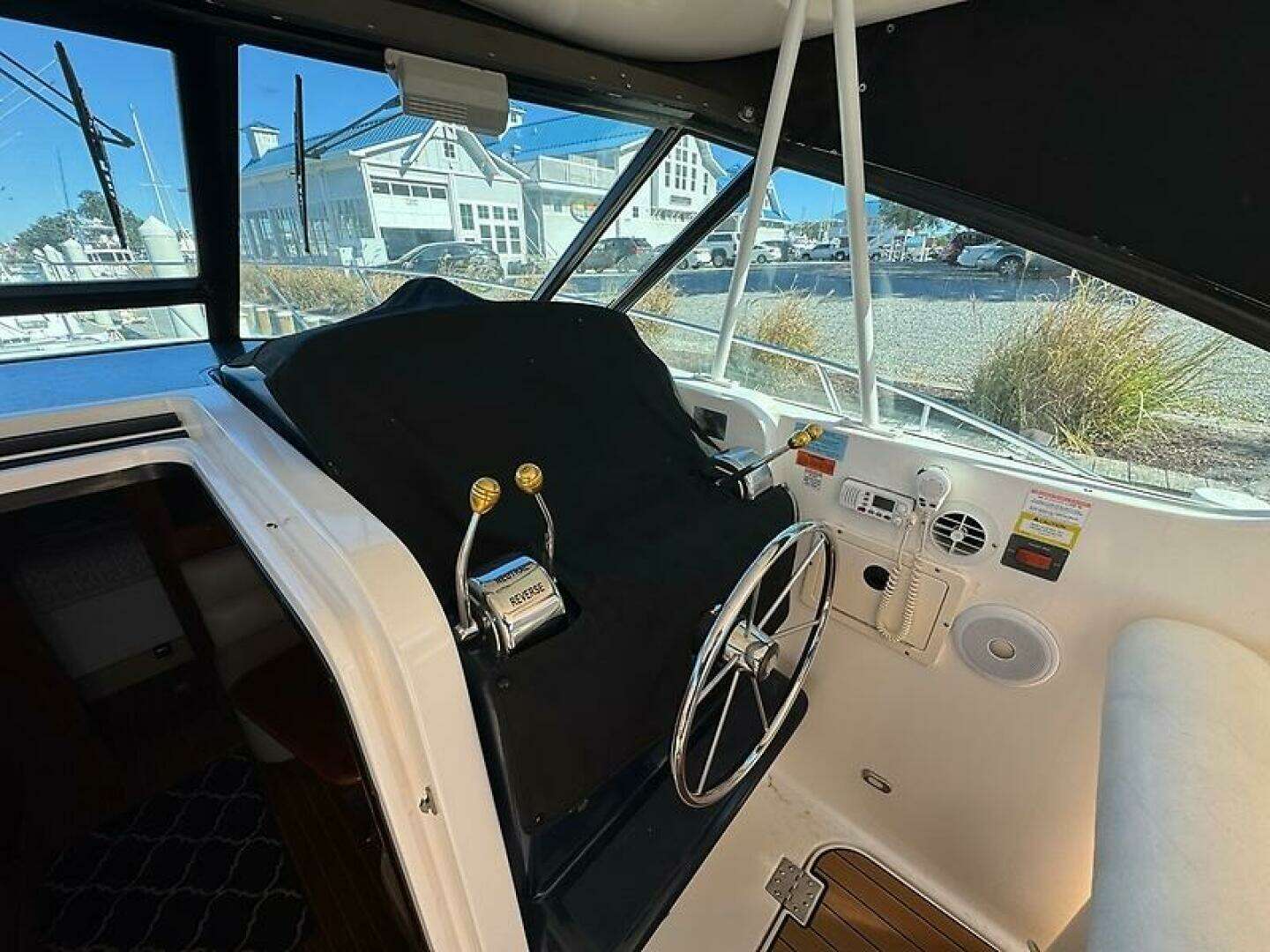2000 Tiara Yachts 3500 Open - Image 10