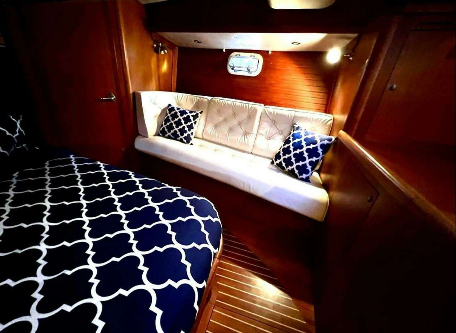 2000 Farr Pilothouse - Image 18