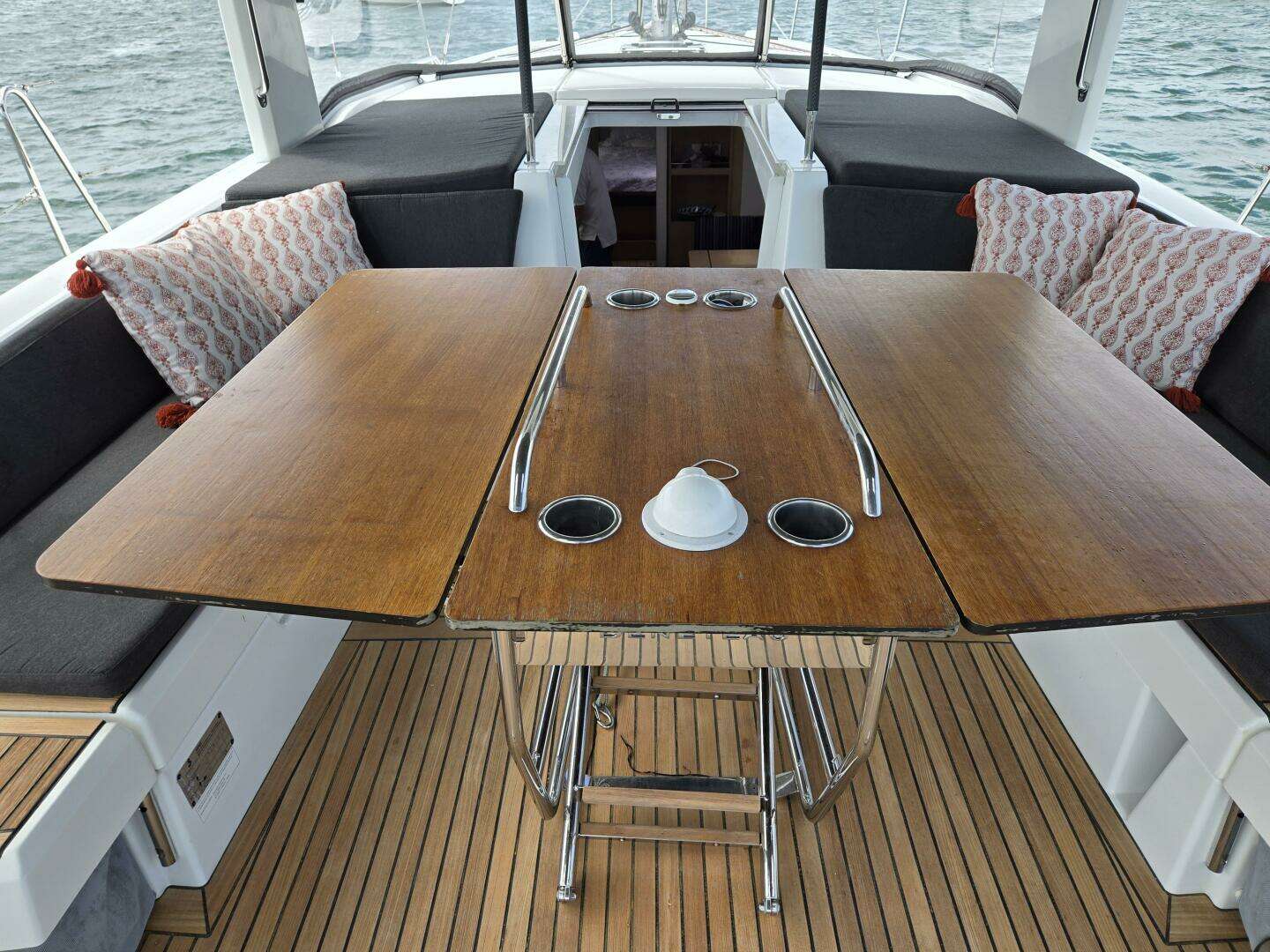 2019 Beneteau Oceanis 46.1 - Image 9