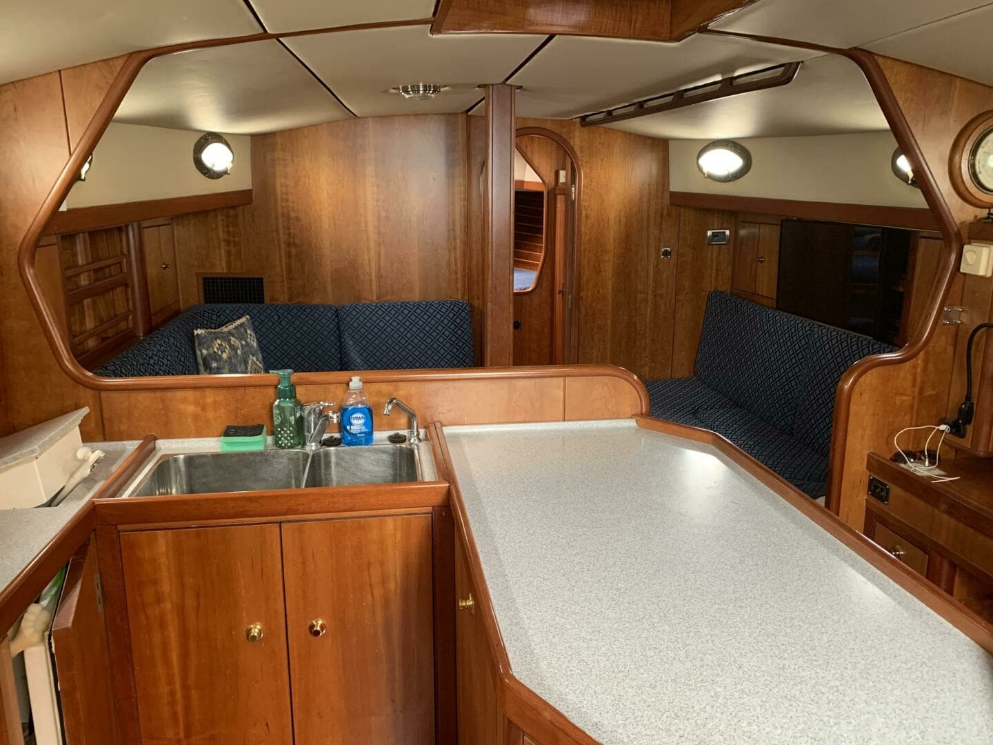 2004 ShearWater 45 - Image 16