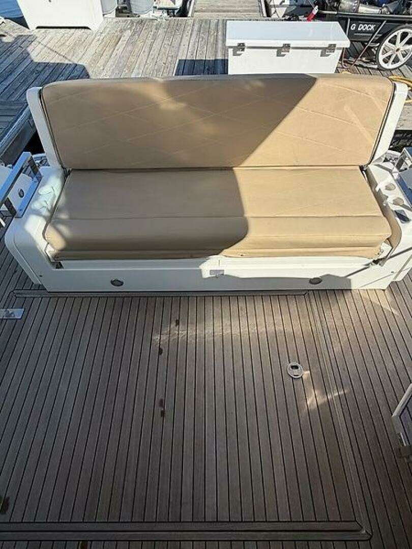 2015 Fairline Squadron 42 - Image 36