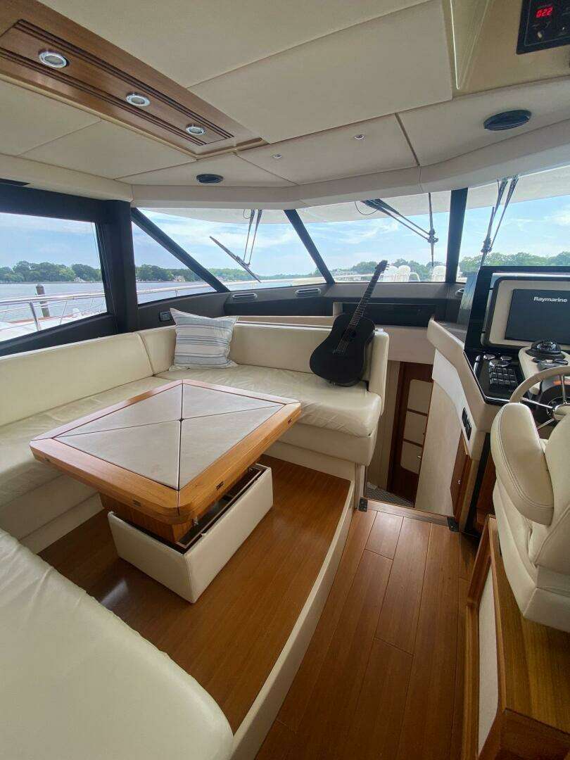 2014 Azimut Magellano 50 - Image 20