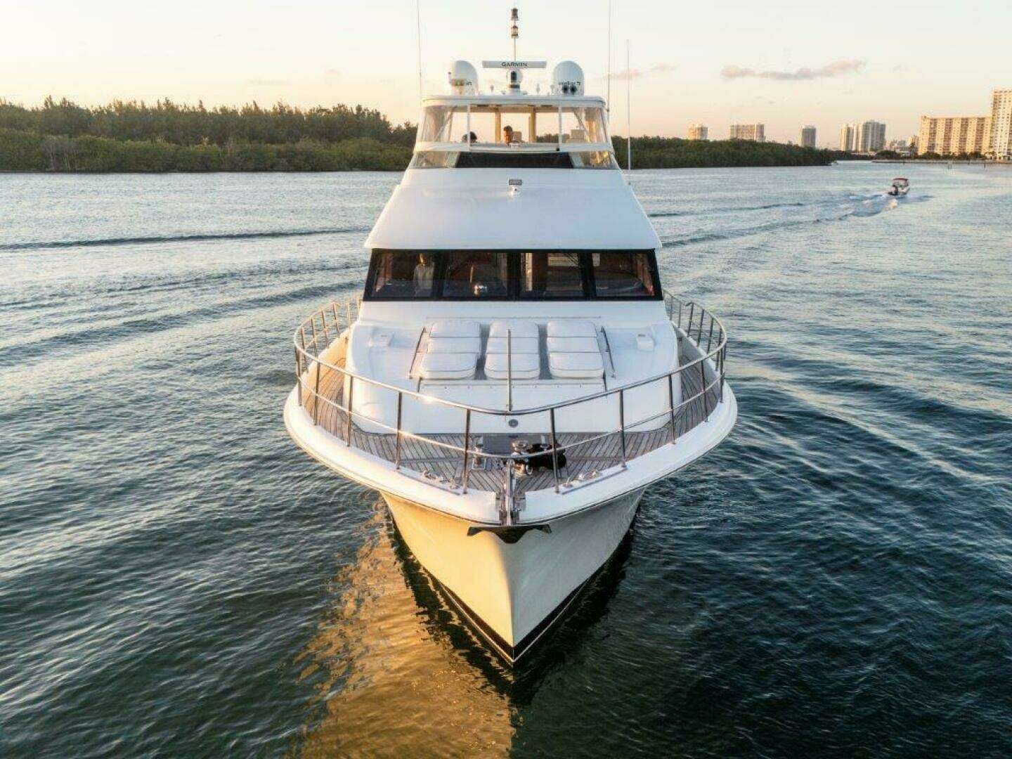 2006 Cheoy Lee Motoryacht - Image 4