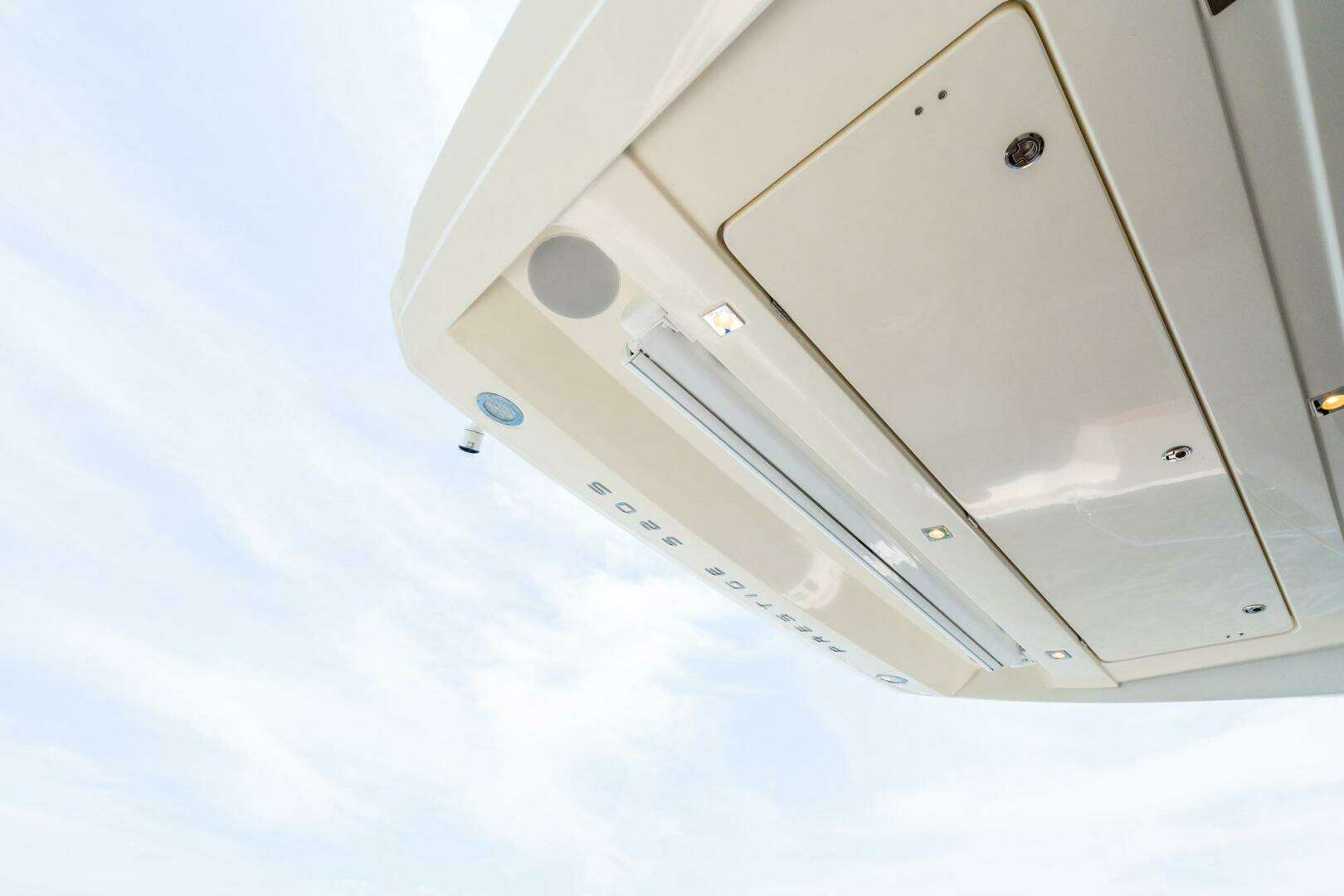 2019 Prestige — - Image 36