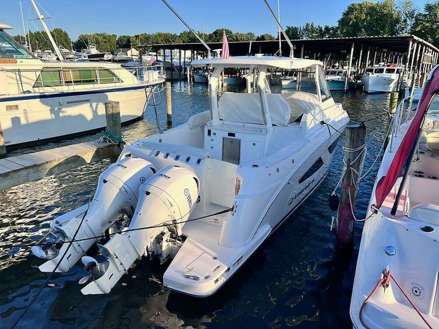 2019 Regal 33 SAV - Image 58