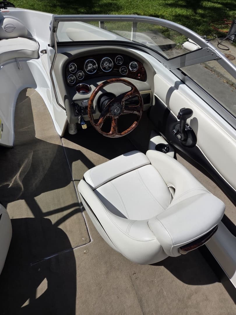 2011 Crownline 18 SS - Image 10