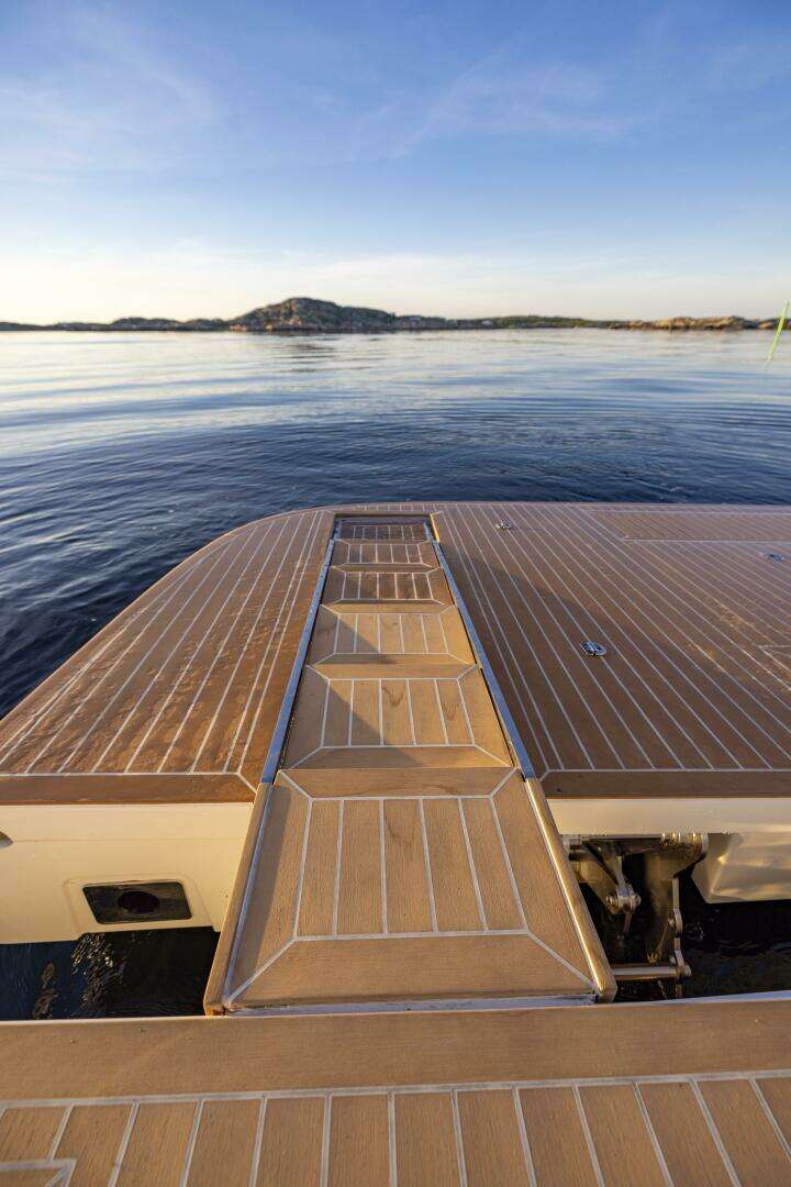 2027 Nimbus 495 Flybridge - Image 20