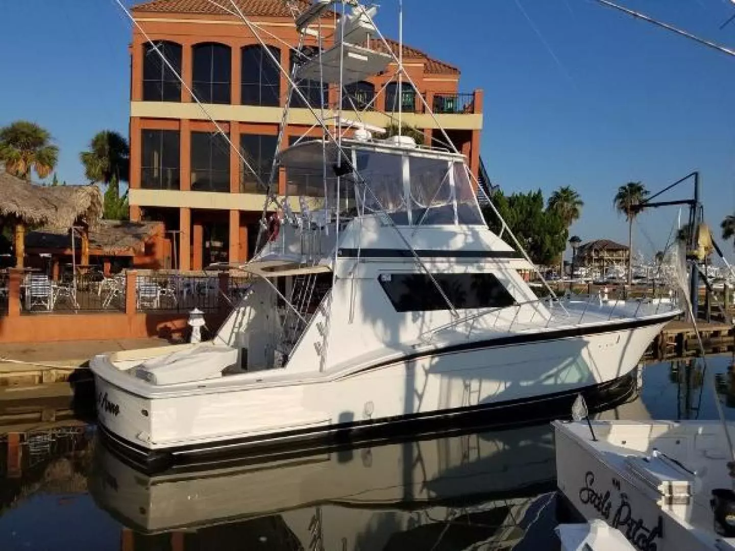 1988 Hatteras Convertible - Image 3