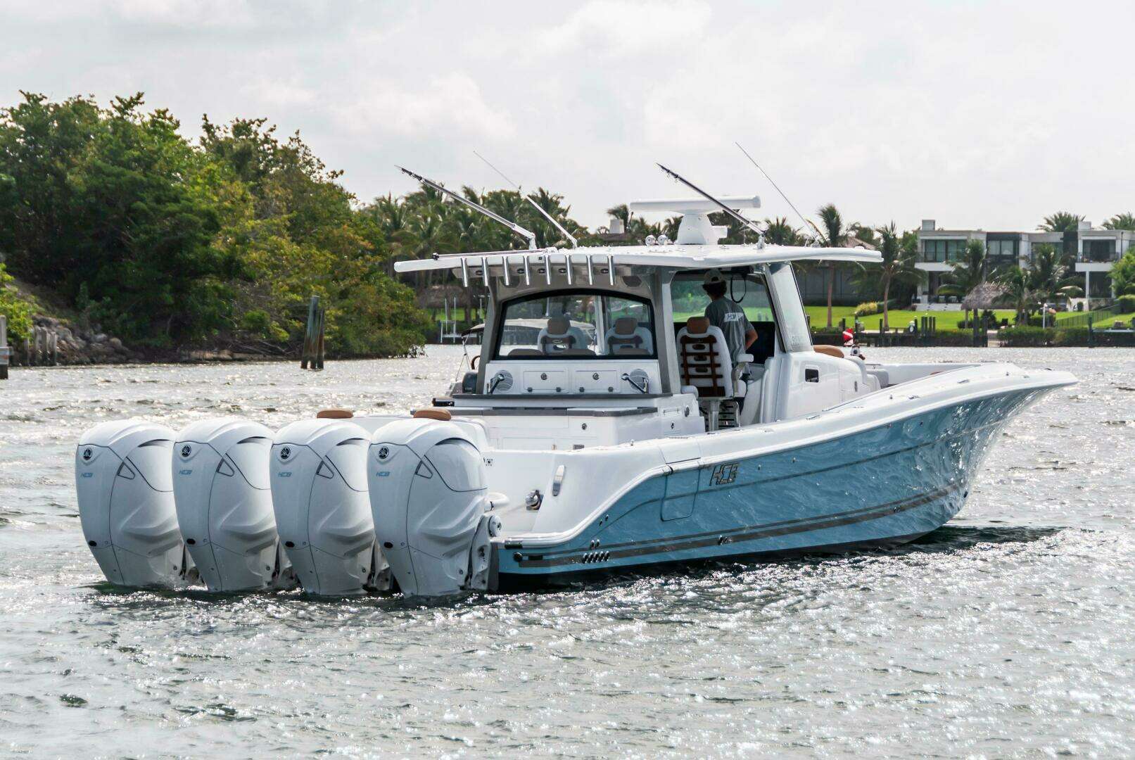 2021 HCB 53 Suenos - Image 3
