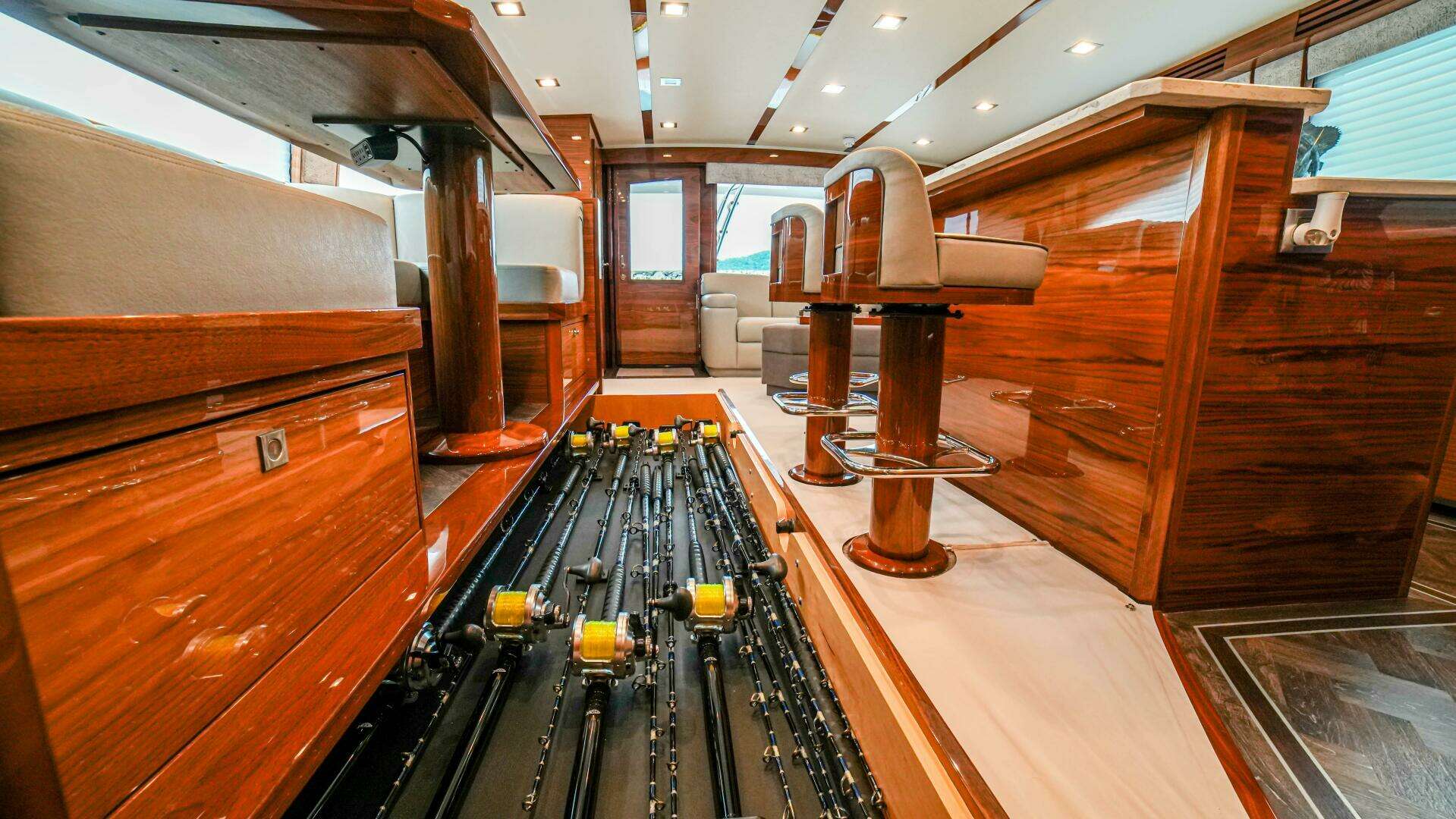 2023 Viking 72 Convertible - Image 46
